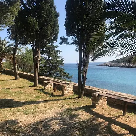 Village T.n. Milna Holiday park 3*